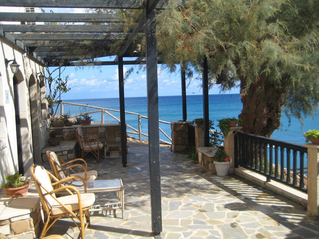Coral Front Beach Zakros Ngoại thất bức ảnh